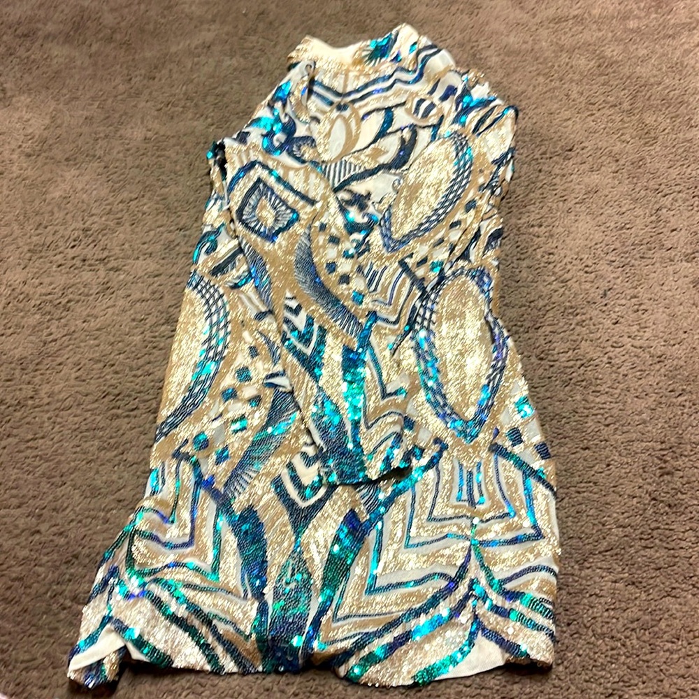 This beautiful dress is a must stop and look !!!